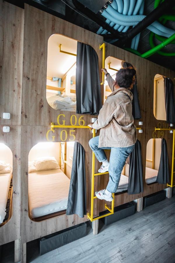 Capsule Hostel Logistic Vilnius VNO Exterior foto